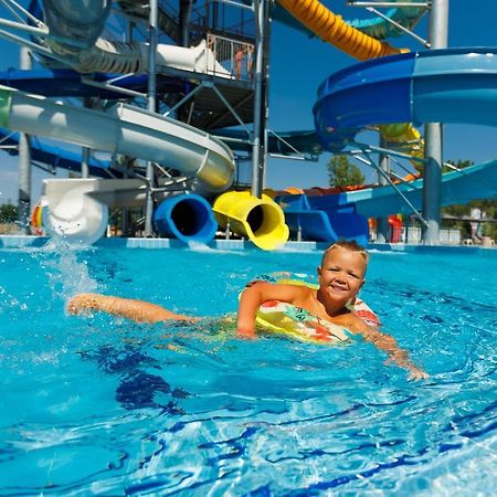 Tarsis Club & Aquapark - All Inclusive Sunny Beach Eksteriør billede